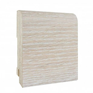 Плинтус шпонированный натур. Finitura Decor 70*15*2400 арт.0011 в интерьере